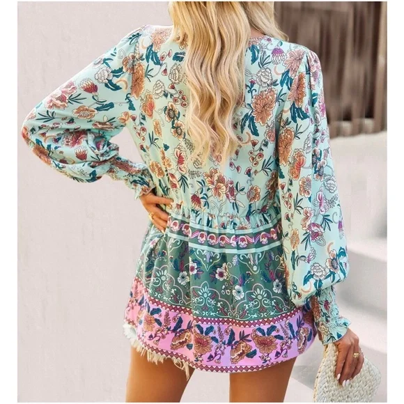 01 Boho Floral Print Cottagecore Blouse - Picture 4 of 5